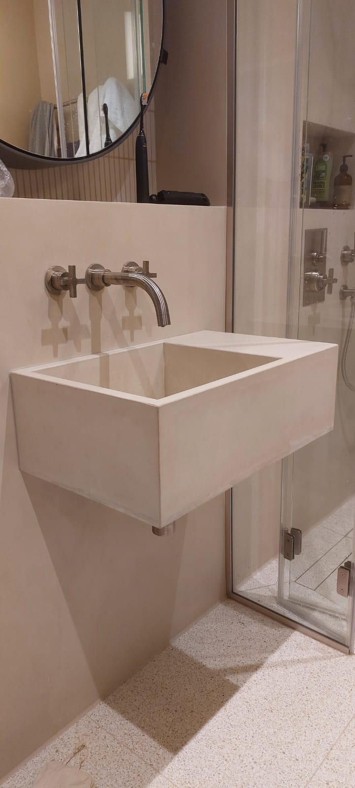 Modified ELIZA basin without a shelf