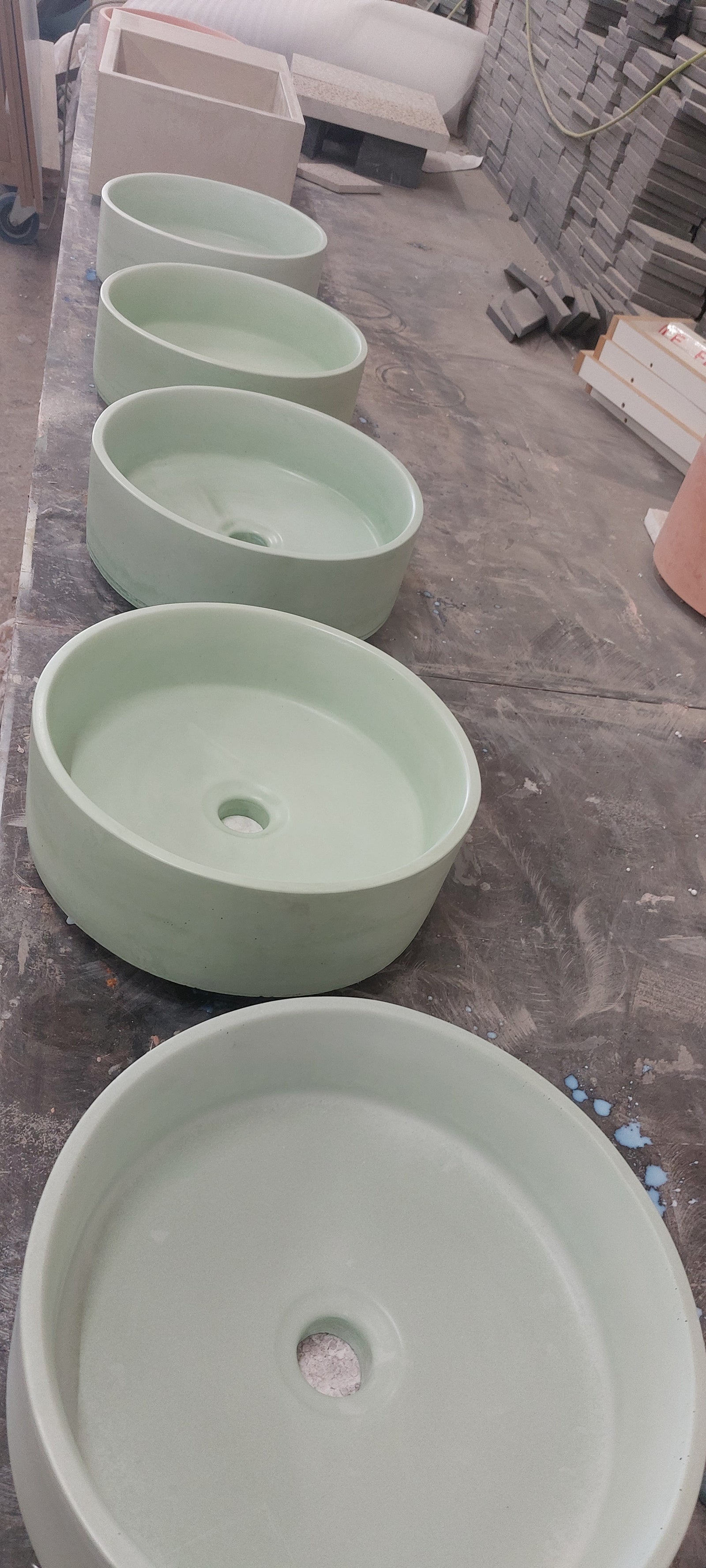LAI concrete basins for a Six by NICO location