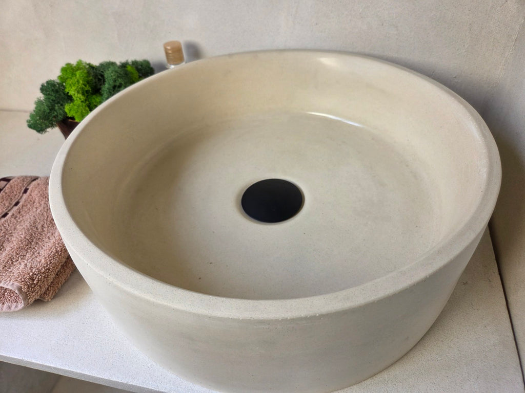 LAI Round Handmade Concrete Basin - Essential collection (37cm) | In Stock - Ivory