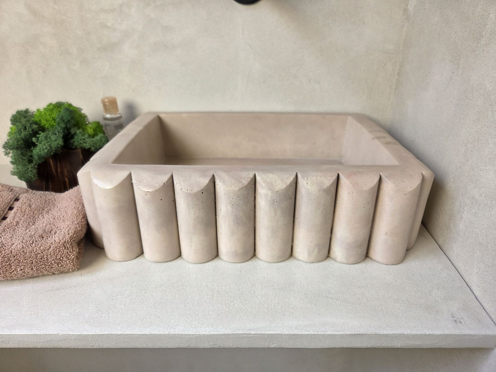 RIVA Concrete Basin with Scalloped Edge - Marbeli Collection (39x27.5cm) | In Stock