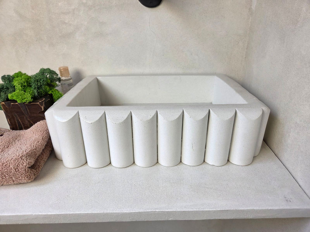 RIVA Concrete Basin with Scalloped Edge - Atelier Collection (39x27.5cm) | In Stock - Snow