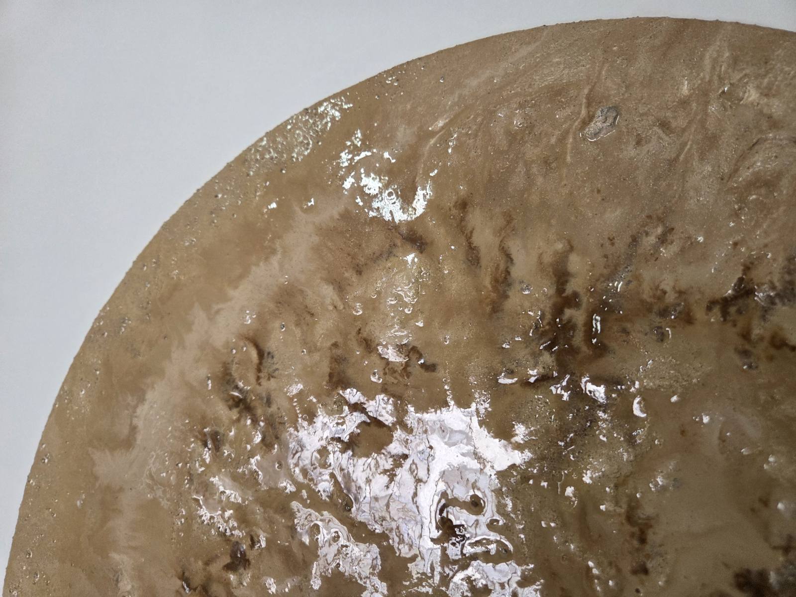 Strata Round Concrete & Resin Wall Art - Textured Beige Panel (50 cm)