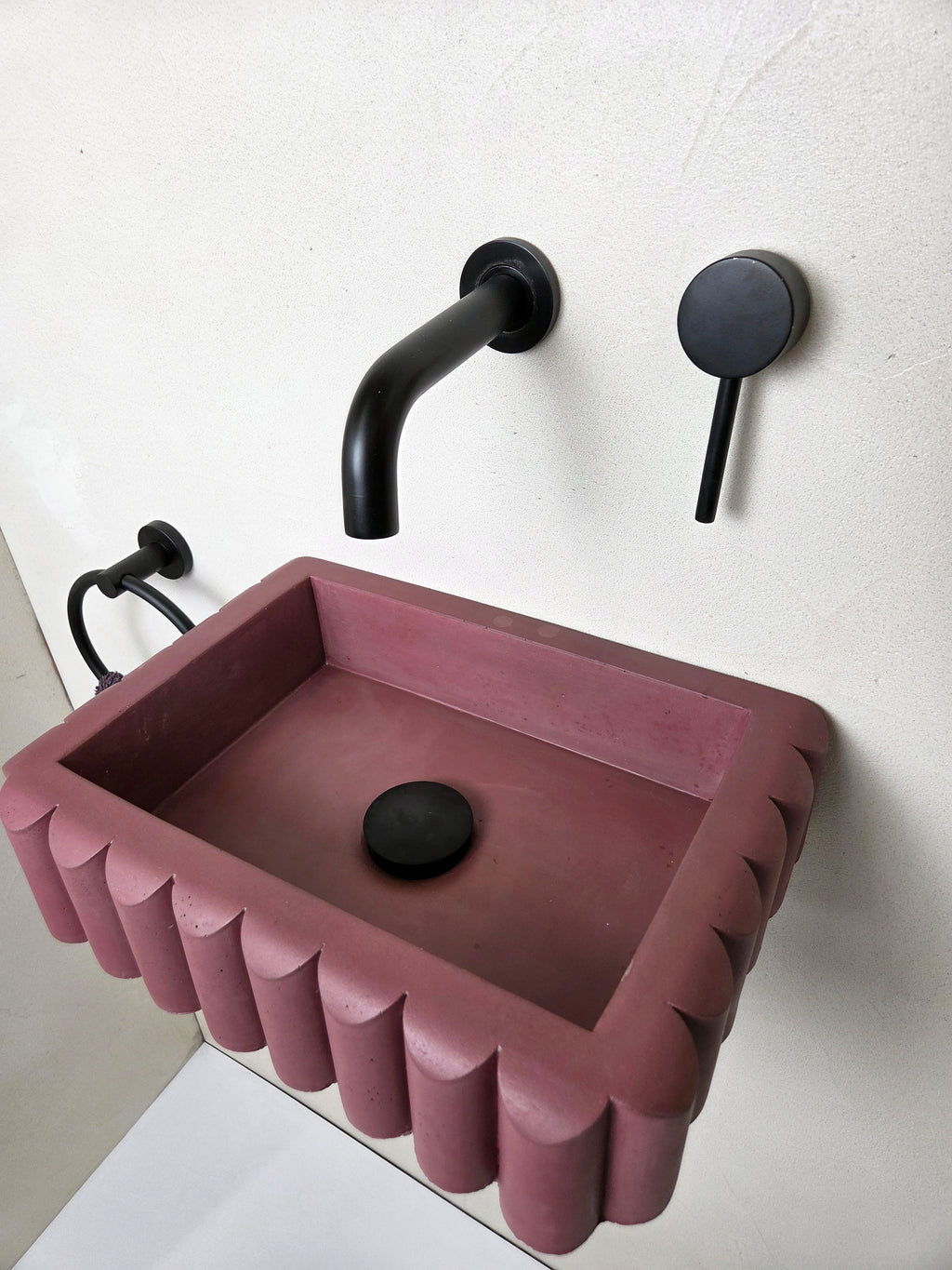 RIVA Concrete Basin with Scalloped Edge - Atelier Collection (39x27.5cm)