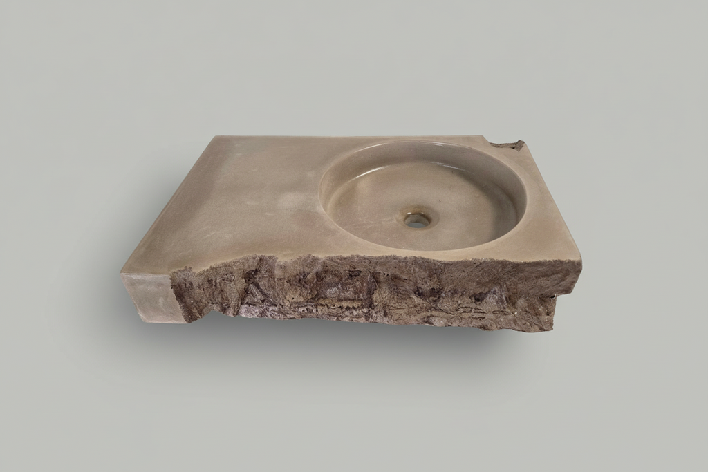 PLANA EDGE concrete basin with natural edge
