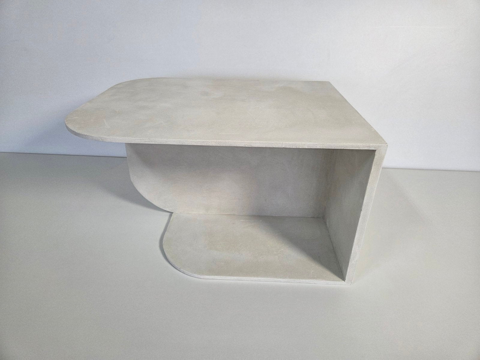 Sculptural Microcement Coffee Table - Modern Concrete Look - Studio Forma