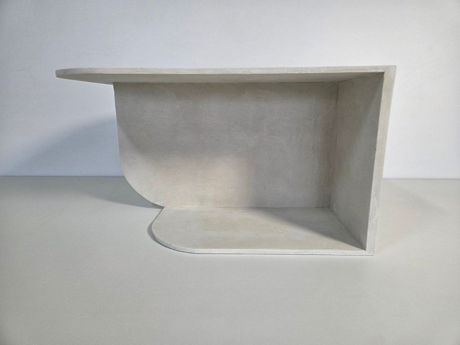 Sculptural Microcement Coffee Table - Modern Concrete Look - Studio Forma